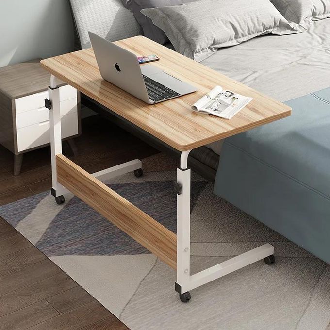 Adjustable laptop table